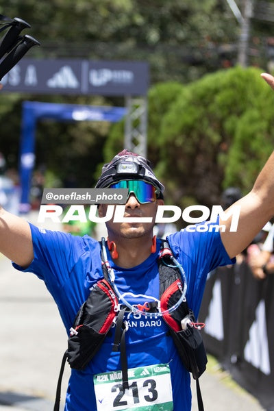 UltraPanama-oneflashphoto-350.jpg