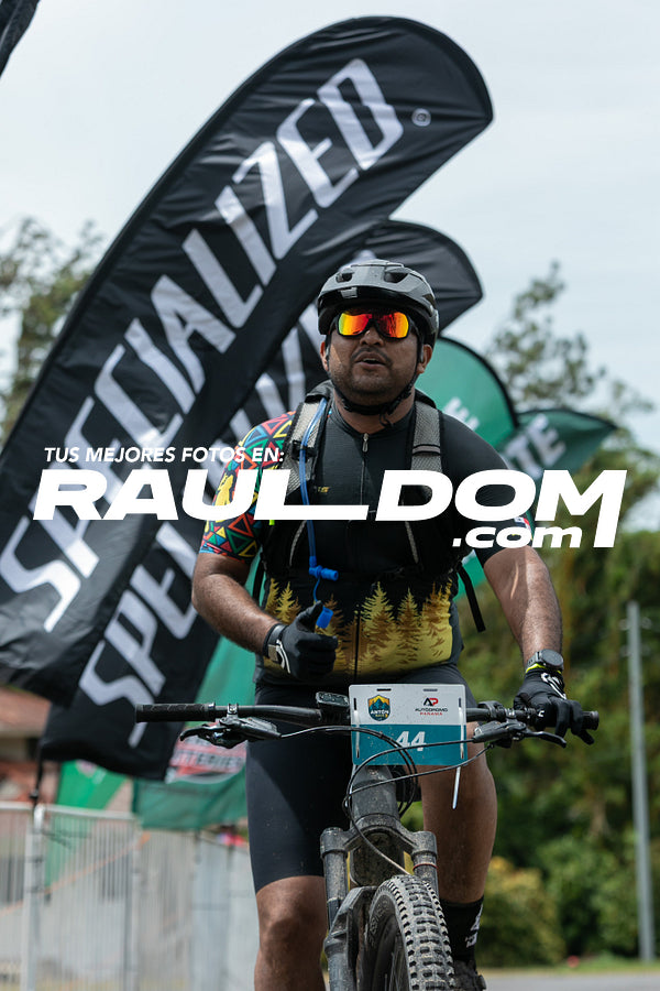 AntonRaceDiaUno-rauldom-6511.jpg