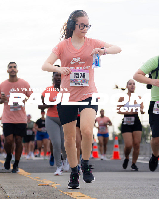 @PARDESHOOTS-5K808-516.jpg