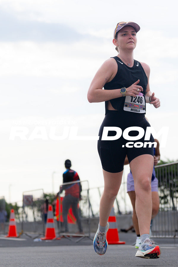 @PARDESHOOTS-5K808-232.jpg